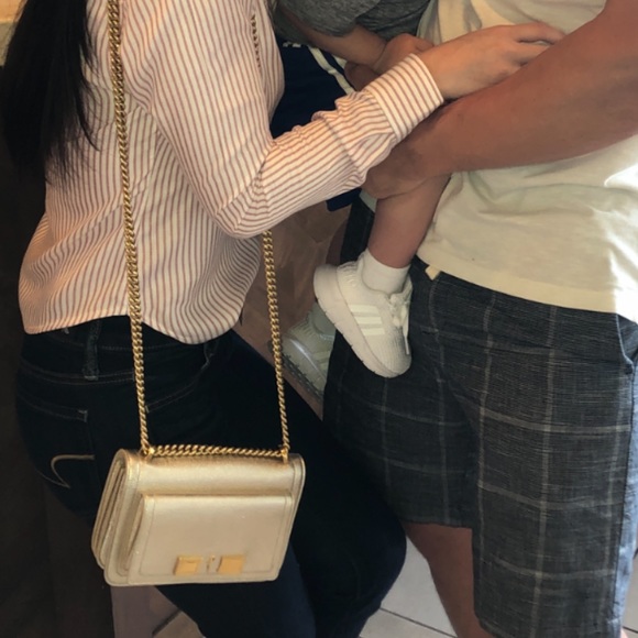 Salvatore Ferragamo Chain Wallet - Picture 7 of 7